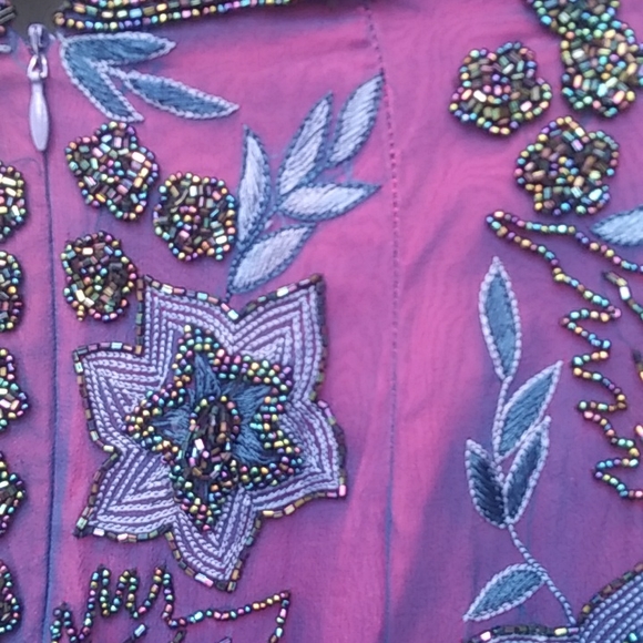 Stunning! Cache full length, blue beaded,sheer gown, with hot pink lining.Sz.2-4 - Picture 6 of 9